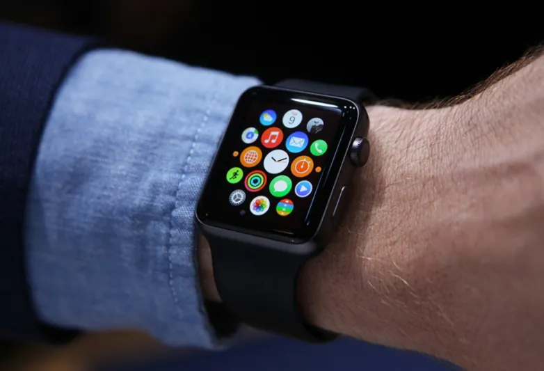 8 مميزات منتظرة في ساعة أبل Apple Watch 4 الجديدة