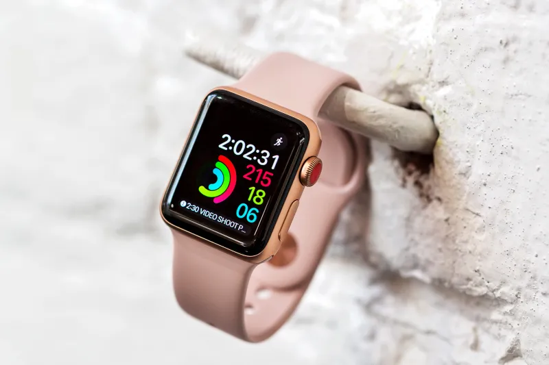 8 مميزات منتظرة في ساعة أبل Apple Watch 4 الجديدة