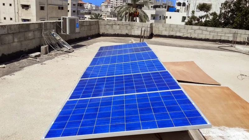 لماذا اتجهت مايكروسوفت إلى الاستثمار في الألواح الشمسية؟