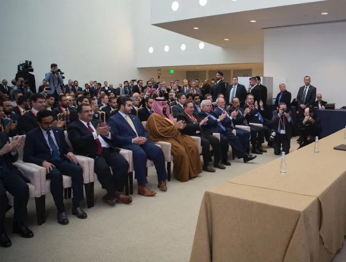 ولي العهد يشهد في بوسطن توقيع اتفاقيات تقنية وبحثية (صور)