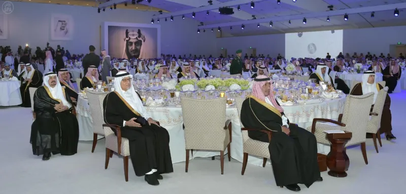 كيف وصف رواد تويتر الدورة الأربعين لـ#جائزة_الملك_فيصل_العالمية ؟