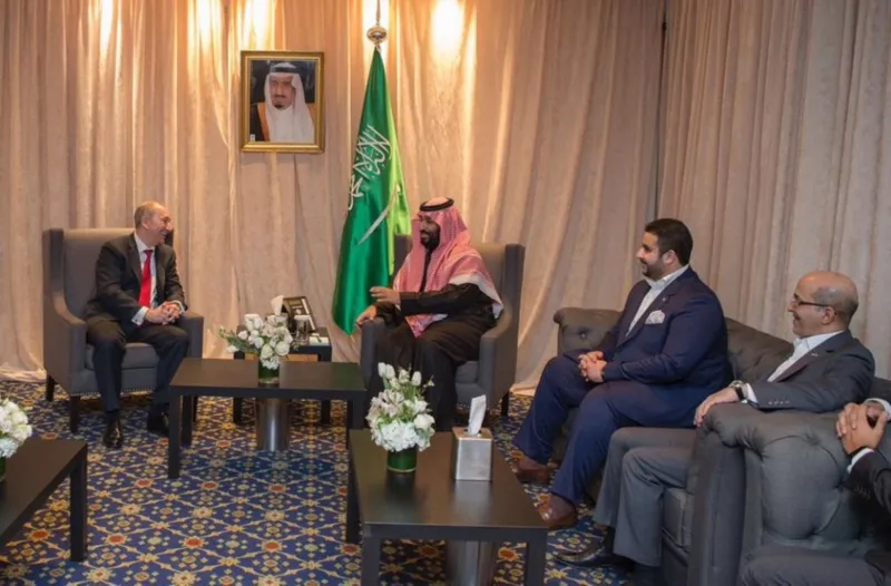 32 شخصية هامه التقاها الأمير محمد بن سلمان في جولته بأمريكا.. تعرف عليهم  