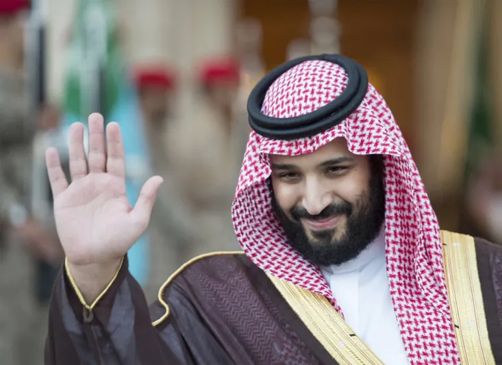 من سيلتقي ولي العهد الأمير محمد بن سلمان في لوس أنجلوس ؟ 