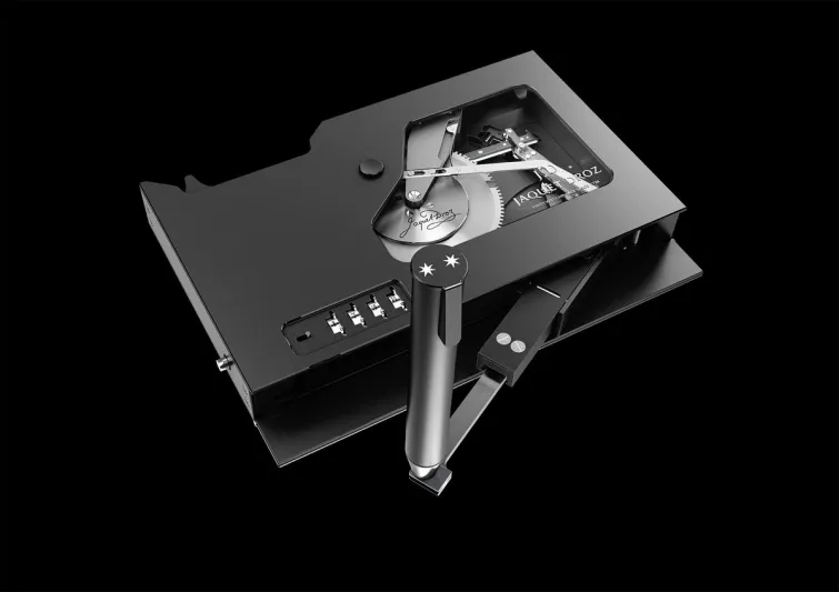 «Jaquet Droz» تكشف عن آلة التوقيع الميكانيكية (فيديو)