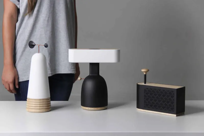  للحفاظ على الطاقة.. مصباح مكتبي ذكي يعمل بالمال (فيديو) 