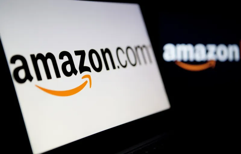أمازون تغلق حسابات بعض عملائها.. واستياء كبير مواقع التواصل الاجتماعي