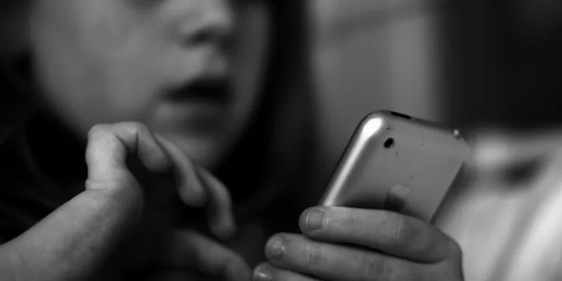 هل نجحت تطبيقات الرقابة الأبوية في حماية الأبناء من تصفح المواقع غير الأمنة ؟