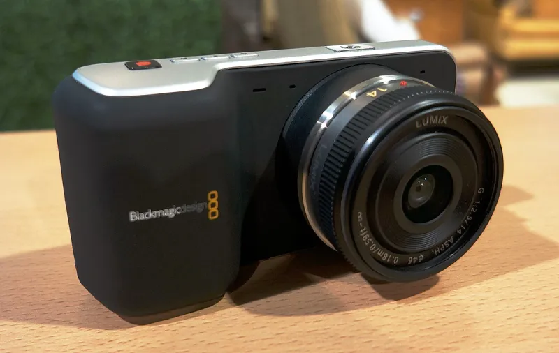 تعرف على سعر كاميرا Blackmagic Pocket Cinema Camera 4K الاحترافية (فيديو)