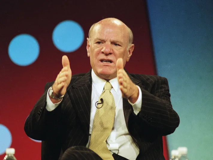 ملياردير أميركي ينشئ متنزها عائما في نيويورك.. هذه تكلفة بنائه