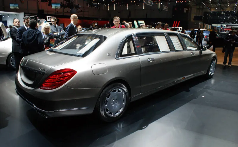مرسيدس بولمان مايباخ S650 عنوان الفخامة والتفرد