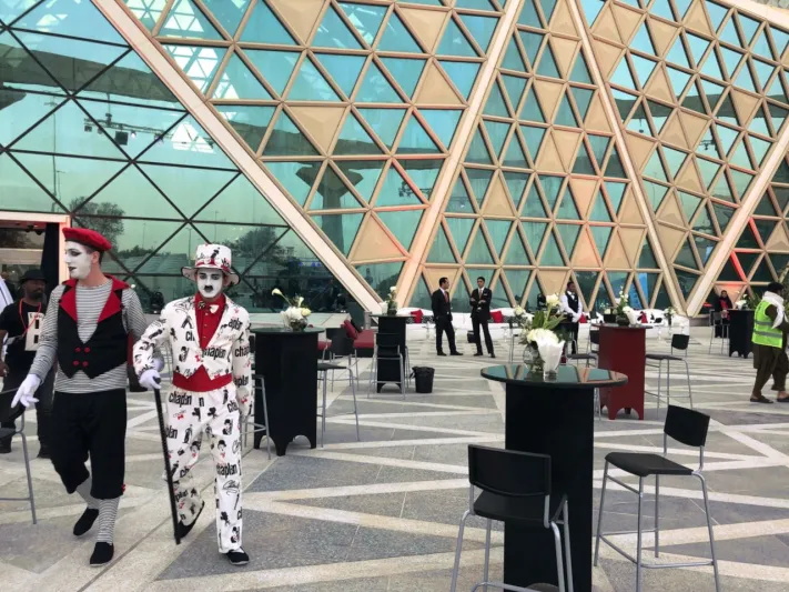 "الرجل" يرصد مشاهد حضور جماهيري لأول عرض سينمائي في السعودية 