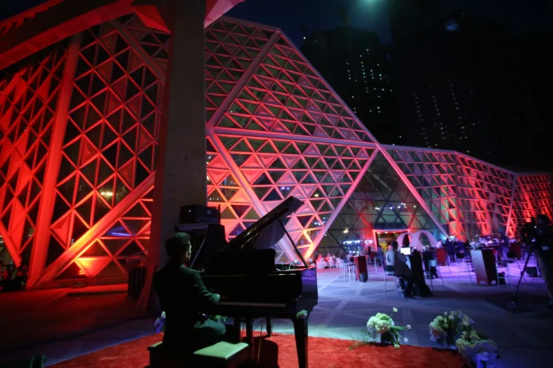 "الرجل" يرصد مشاهد حضور جماهيري لأول عرض سينمائي في السعودية 