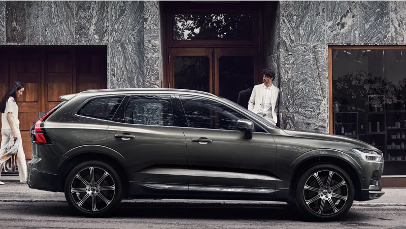 «فولفو XC60» تفوز بلقب سيارة 2018 في الشرق الأوسط (فيديو)