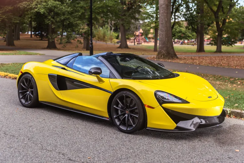 «ماكلارين 570 اس سبايدر».. سيارة رياضية فاخرة بمواصفات ديناميكية خارقة