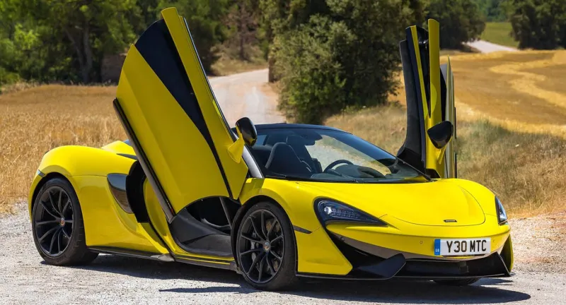 «ماكلارين 570 اس سبايدر».. سيارة رياضية فاخرة بمواصفات ديناميكية خارقة