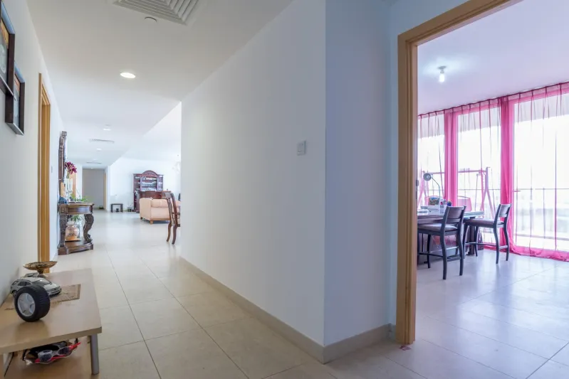 «البنتهاوس»منزل الشاطئ الفاخر في أبوظبي بقيمة 8مليون درهم (فيديو)