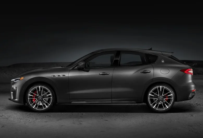 مازيراتي تكشف عن أول ليفانتي تروفيو بمحرك V8 لعام 2019