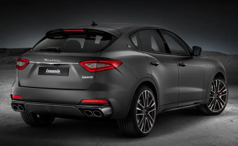 مازيراتي تكشف عن أول ليفانتي تروفيو بمحرك V8 لعام 2019