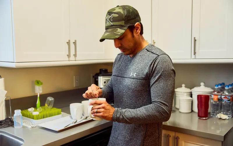 ماذا تعرف عن الحليب الذهبي.. وما أبرز فوائده المذهلة ؟