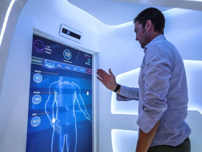 فحوصات طبية فورية في مراكز تسوق دبي (فيديو)