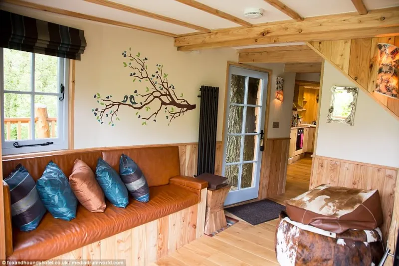 «Treetops Treehouse» أكبر منزل شجرة في العالم (فيديو)