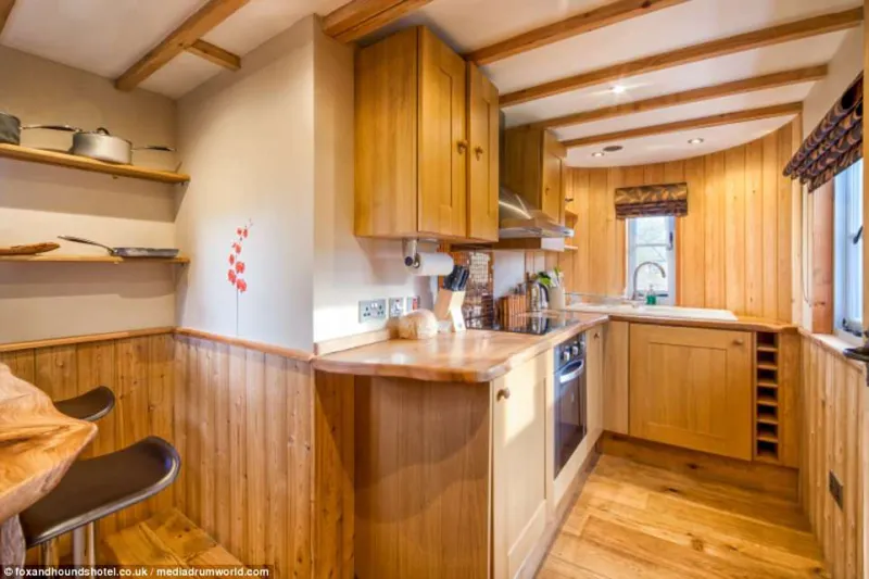 «Treetops Treehouse» أكبر منزل شجرة في العالم (فيديو)