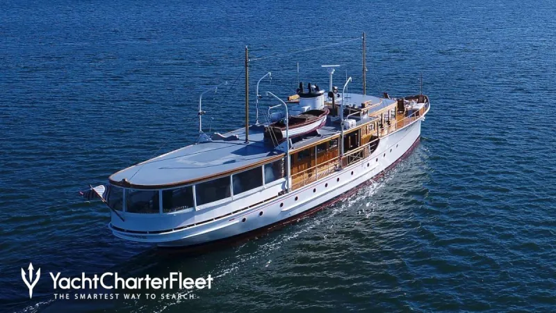 يخت «أوليمبوس».. لعشاق الفخامة الكلاسيكية (فيديو)