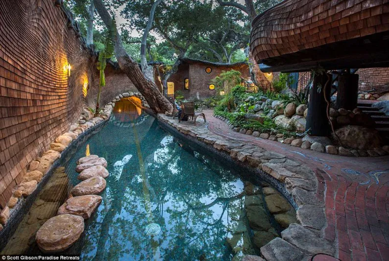 شاهد| "whale house" المنزل المحير للعقل في أمريكا