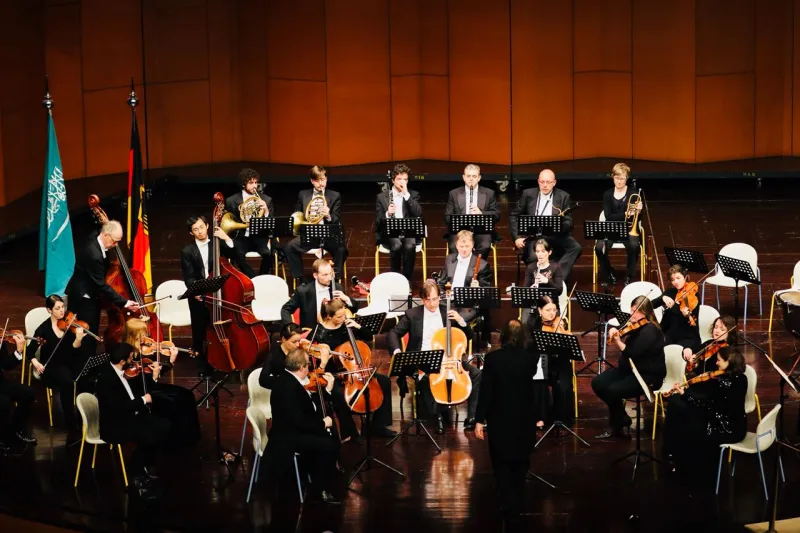 لماذا عزفت الأوركسترا الألمانية السلام الملكي السعودي؟ 