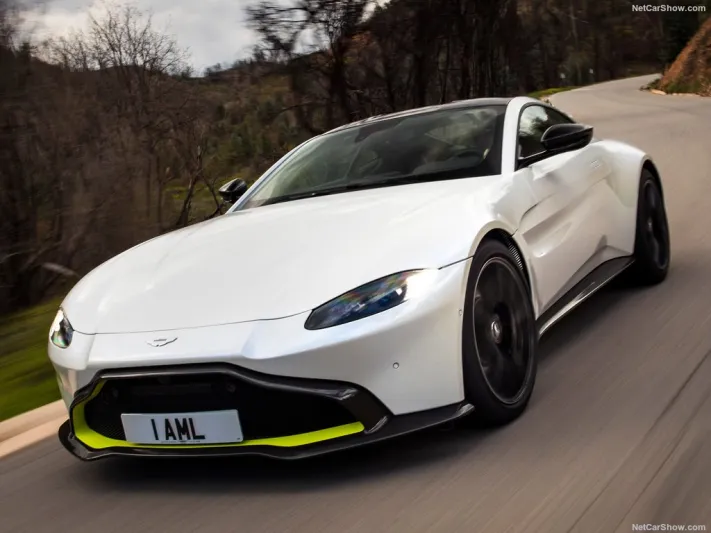 فانتج 2019.. لغة تصميم جريئة لنماذج أستون مارتن الأكثر نقاءً