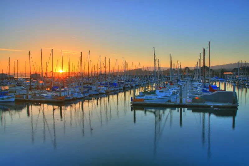 هكذا يمكنك الاستمتاع في مونتيري عاصمة كاليفورنيا الإسبانية