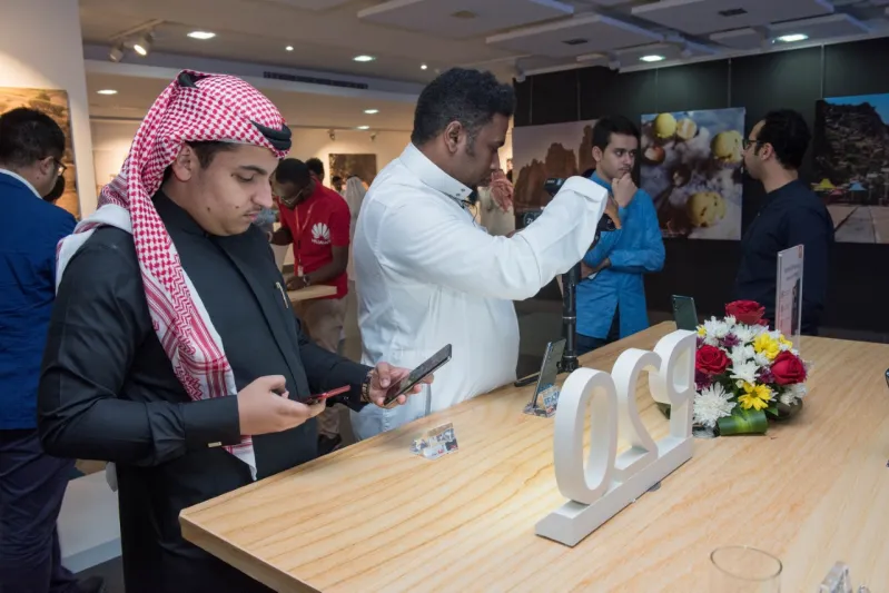 هواوي تستعرض القوّة التصويرية لـ "بي20 برو".. انطلاق عصر جديد من التصوير الاحترافي