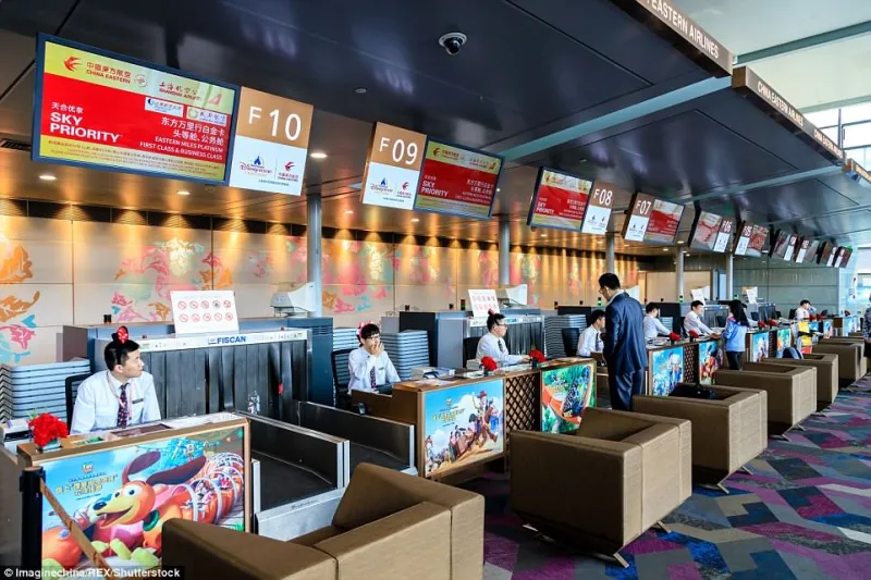 طائرة «Toy Story» المرحة.. مستوحاة من شخصيات ديزني لاند (صور)