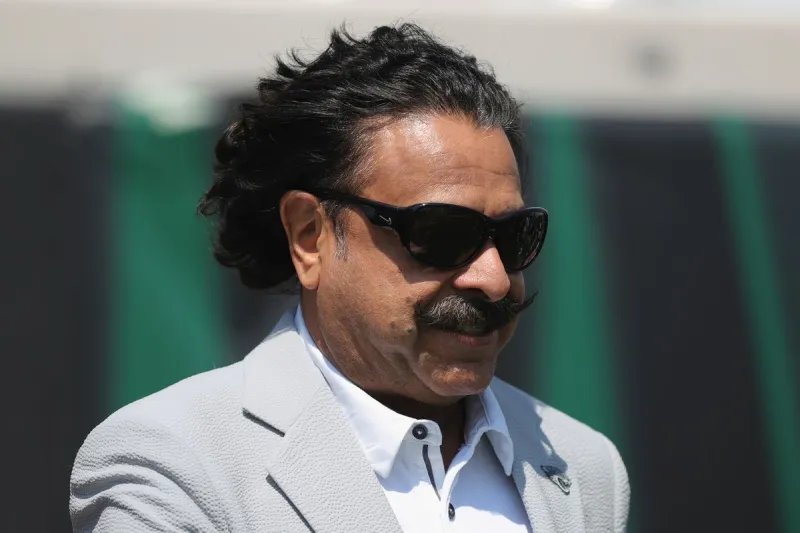 كيف تغلب أصحاب الثروات على فقرهم وأصبحوا الأعلى دخلاً في العالم؟ 