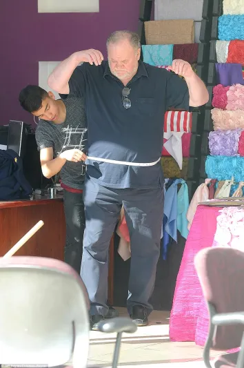 كيف استعد والد ميغان ماركل لحفل زفاف ابنته على الأمير هاري؟