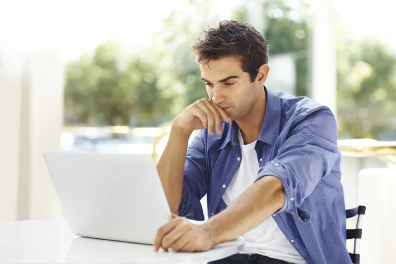 المشكلة الصحية التي تؤثر على الإنتاجية.. لماذا لا يتحدث عنها أحد ؟