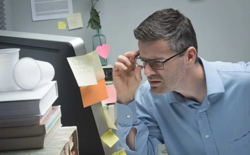 المشكلة الصحية التي تؤثر على الإنتاجية.. لماذا لا يتحدث عنها أحد ؟