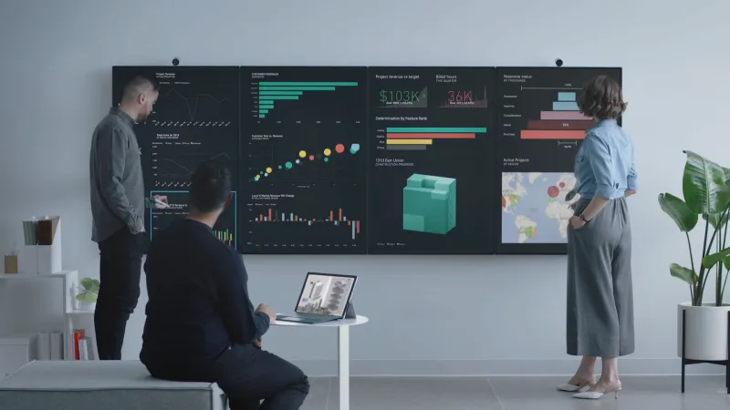 شاهد/ Surface Hub 2 أضخم شاشة حاسوب يمكن أن تراها