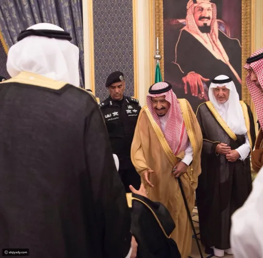 السحور الرمضاني الأول لخادم الحرمين الشريفين بحضور الأمراء والوزراء والعلماء والمواطنين 