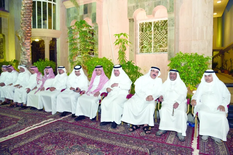 مسؤولون وإعلاميون في عزاء والدة الإعلامي محمد فهد الحارثي