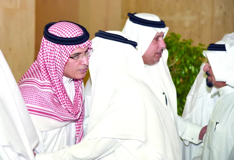 مسؤولون وإعلاميون في عزاء والدة الإعلامي محمد فهد الحارثي