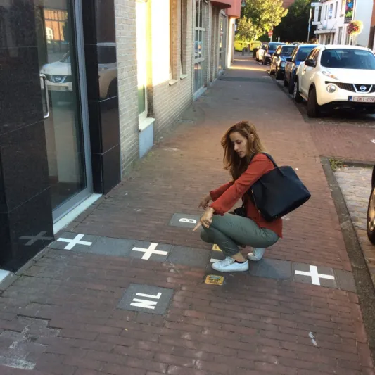 بارلي.. البلدة الوحيدة في العالم التي يحمل سكانها جنسية دولتين