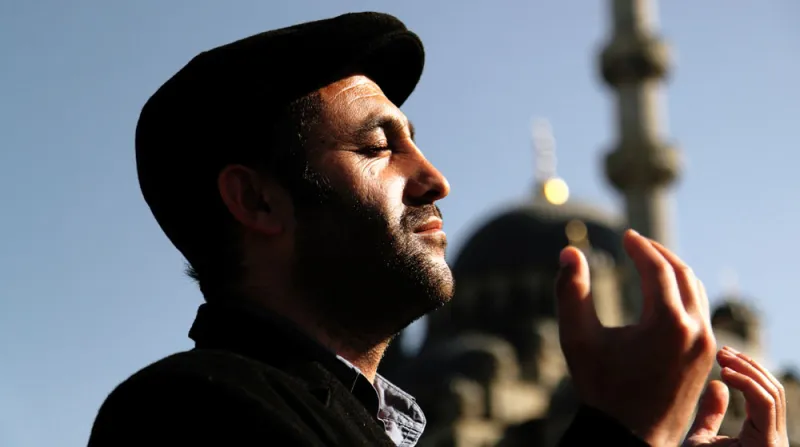 كيف تتعامل مع الفائض في المعلومات التثقيفية الرمضانية؟ 