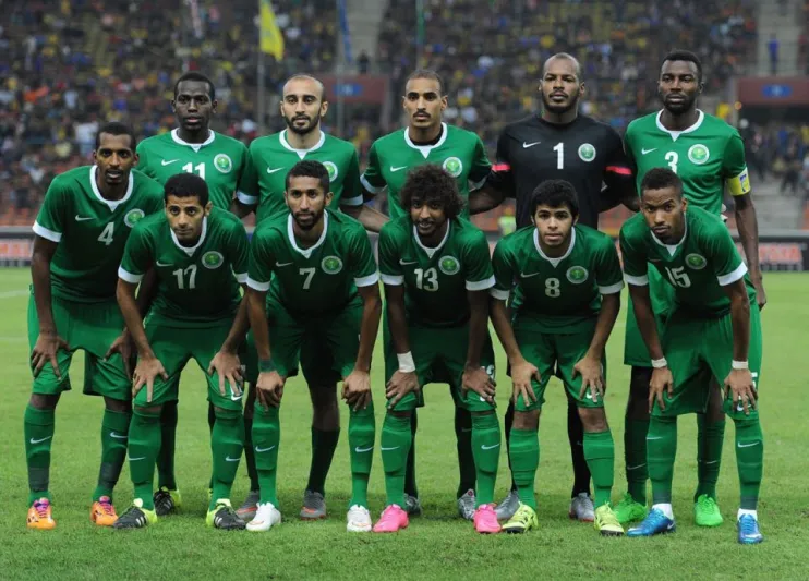 صُحف عالمية تشيد بلاعبي المنتخب السعودي