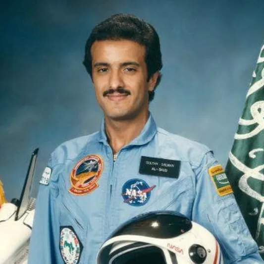 كيف قضى رائد فضاء مسلم رمضان بعيداً عن الأرض؟ (فيديو)