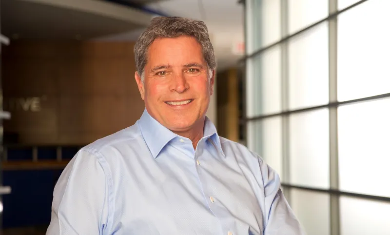 رائد الأعمال بيل تايلور: أفضل القادة يرون الأشياء التي لا يراها الآخرون