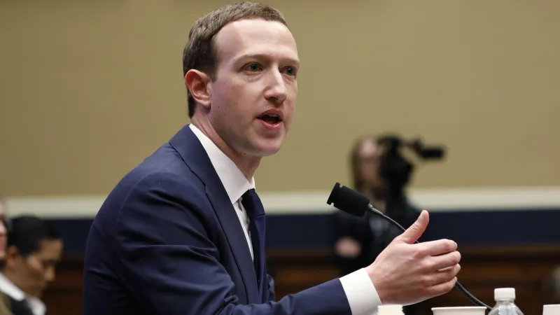 «مارك زوكربيرج» يمتثل أمام البرلمان الأوروبي لهذا السبب 