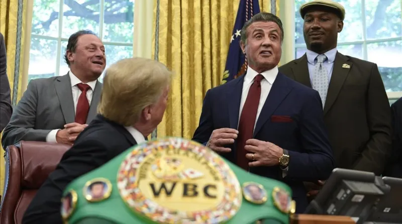 «سلفستر ستالون» في البيت الأبيض لهذا السبب (صور)