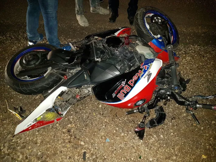 فيديو| حادث مروع لاصطدام دراجتين ناريتين