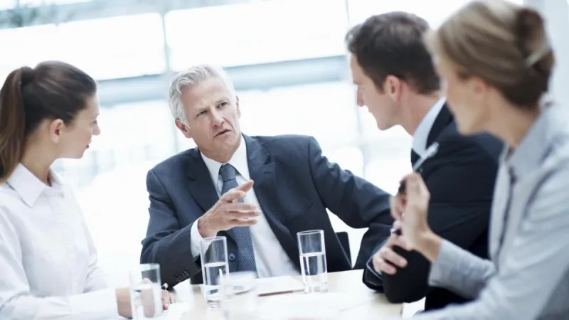 إنفوجراف| كيف تتقبل النقد المهني وتجعله مصدراً للقوة بعملك؟